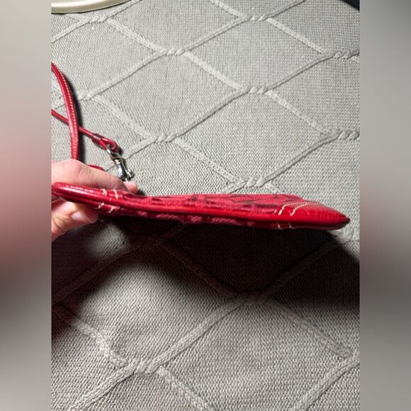 VTG COACH Signature Monogram Clutch Wristlet Red Small Mini Holiday - Picture 3 of 8